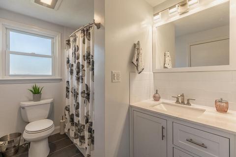 328 Ash St, Reading, MA 01867 photo 14