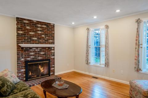 19 Bailin Dr, Worcester, MA 01604 photo 9