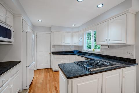 19 Bailin Dr, Worcester, MA 01604 photo 15