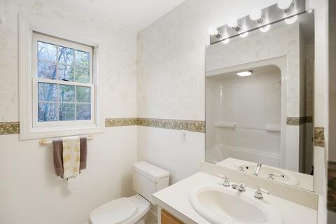 19 Bailin Dr, Worcester, MA 01604 photo 31