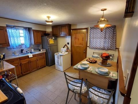 44 Ellsworth Ave, Springfield, MA 01118 photo 13