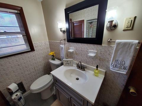 44 Ellsworth Ave, Springfield, MA 01118 photo 11