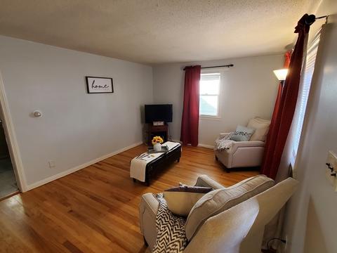 44 Ellsworth Ave, Springfield, MA 01118 photo 4