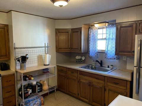 44 Ellsworth Ave, Springfield, MA 01118 photo 17