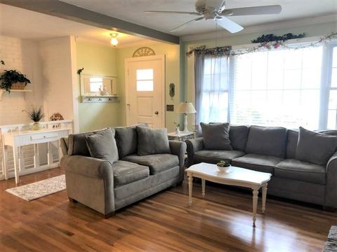 79 Lynebrook Rd, Springfield, MA 01118 photo 4