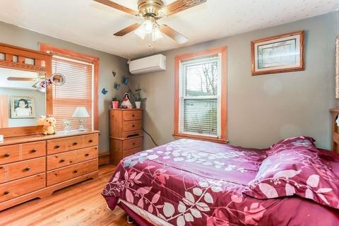 23 Campechi St, Springfield, MA 01104 photo 15