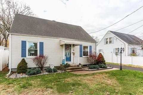 23 Campechi St, Springfield, MA 01104 photo 1