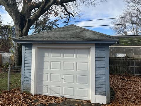 92 Malden St, Springfield, MA 01108 photo 17
