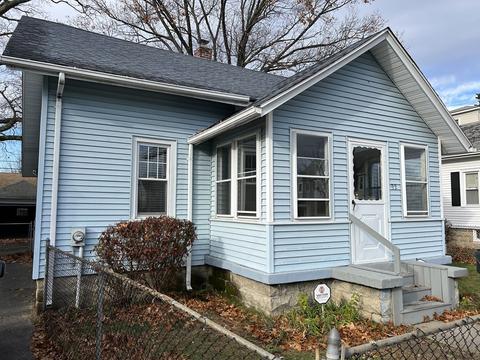 92 Malden St, Springfield, MA 01108 photo 1