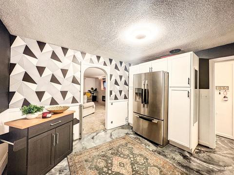 1023 Allen St, Springfield, MA 01118 photo 10