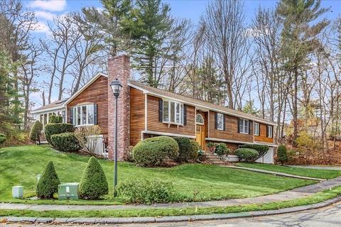 5 Evon Ln, Middleton, MA 01949 photo 4