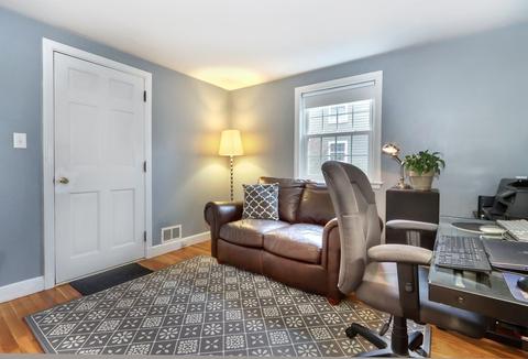 17 Ledgewood Rd, Dedham, MA 02026 photo 12