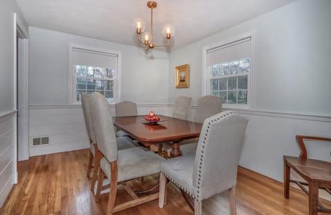 17 Ledgewood Rd, Dedham, MA 02026 photo 6