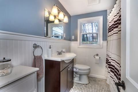 17 Ledgewood Rd, Dedham, MA 02026 photo 11