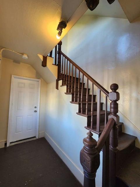 20 Mott St, Worcester, MA 01604 photo 5