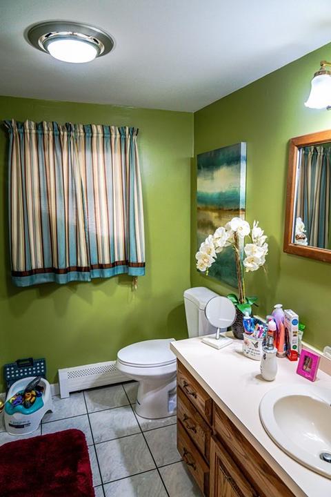 1 Spring St, Spencer, MA 01562 photo 12