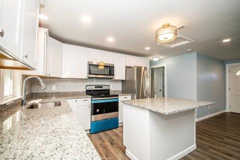 47 Barbara Rd, Raynham, MA 02767 photo 9