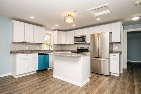 47 Barbara Rd, Raynham, MA 02767 photo 5