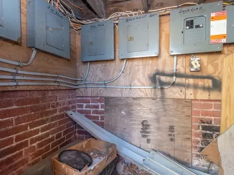 1 Denny St, Worcester, MA 01609 photo 23