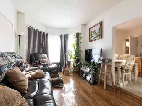1 Denny St, Worcester, MA 01609 photo 2