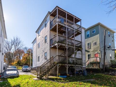 29 Aetna St, Worcester, MA 01604 photo 3