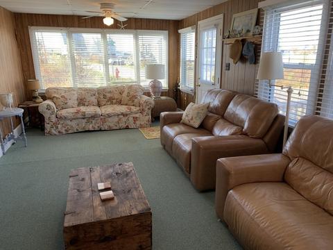 28 Ocean Ave, Hull, MA 02045 photo 4
