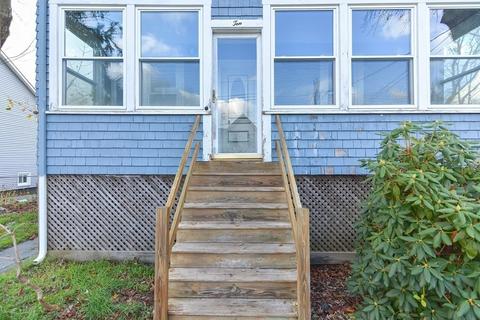 10 Perry St, Fairhaven, MA 02719 photo 3