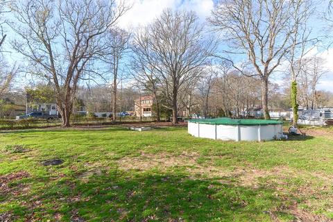 10 Perry St, Fairhaven, MA 02719 photo 13