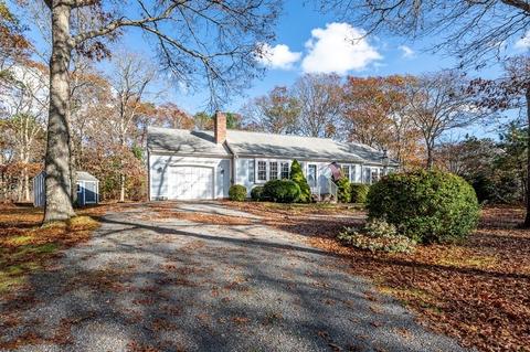 46 Penelope Ln, Barnstable, MA 02635 photo 2
