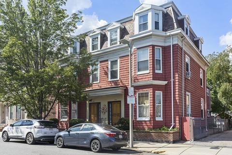 874 876 E 4th St, Boston, MA 02127 photo 9