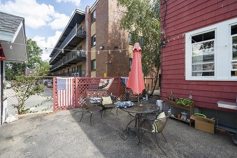 874 876 E 4th St, Boston, MA 02127 photo 11