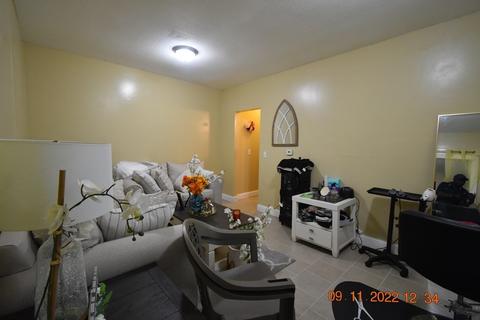 38 Johnson St, Springfield, MA 01108 photo 12