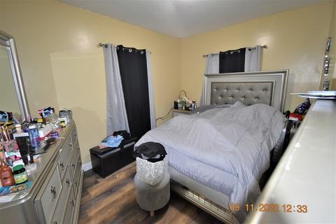 38 Johnson St, Springfield, MA 01108 photo 10