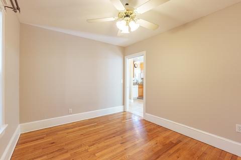 127 Webber St, Springfield, MA 01108 photo 21