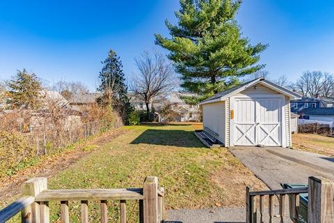 127 Webber St, Springfield, MA 01108 photo 27