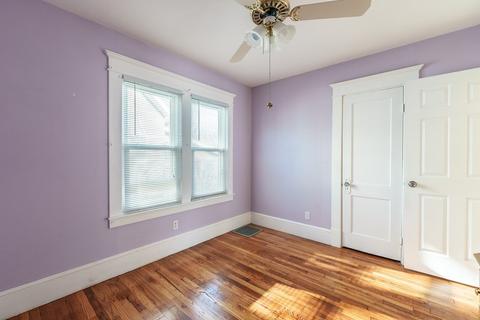 127 Webber St, Springfield, MA 01108 photo 11