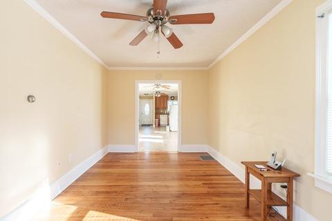 127 Webber St, Springfield, MA 01108 photo 8