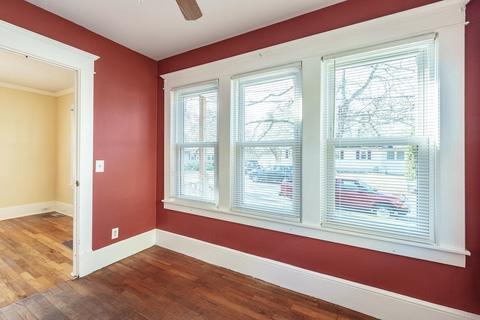 127 Webber St, Springfield, MA 01108 photo 7