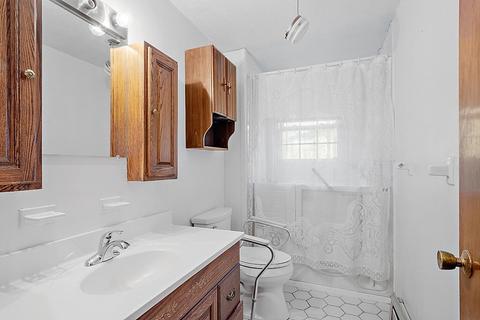 35 Sunset Ave, Derry, NH 03038 photo 9