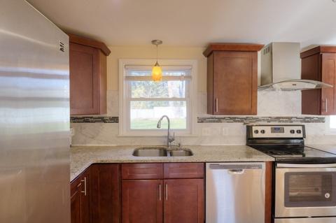 20 Briarcliff St, Springfield, MA 01128 photo 10