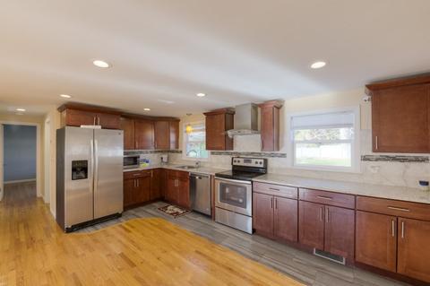 20 Briarcliff St, Springfield, MA 01128 photo 9