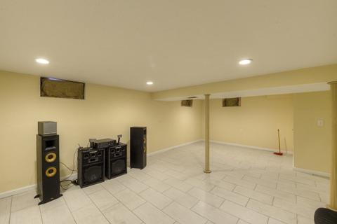 20 Briarcliff St, Springfield, MA 01128 photo 21