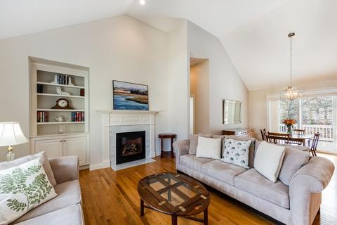 45 Osprey Dr, Barnstable, MA 02635 photo 2