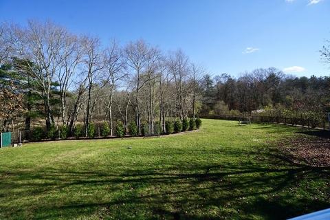 23 Smith Rd, Mansfield, MA 02048 photo 8