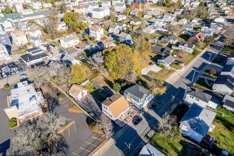 1318 Slade St, Fall River, MA 02721 photo 30
