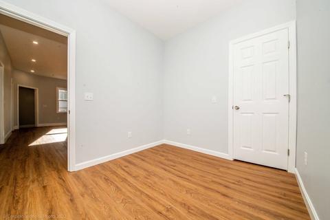 1318 Slade St, Fall River, MA 02721 photo 17