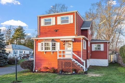 2 Shortell Ave, Beverly, MA 01915 photo 3