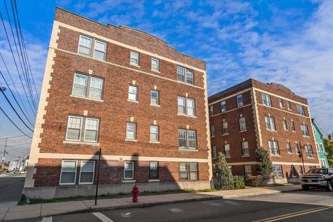 68 Linden St #2, Everett, MA 02149 photo 12