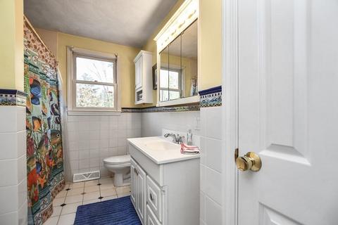 18 Barbara Ln, Reading, MA 01867 photo 11