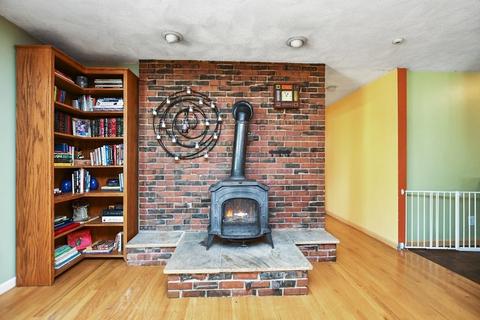 18 Barbara Ln, Reading, MA 01867 photo 5